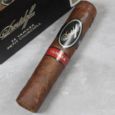 Davidoff Yamasa Petit Churchill Cigar - 1 SingleDavidoff Yamasa Petit Churchill Cigar - 1 Single